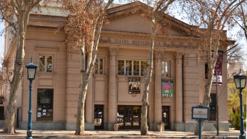 Obras de teatro, shows musicales, moda y mucho más en Mendoza